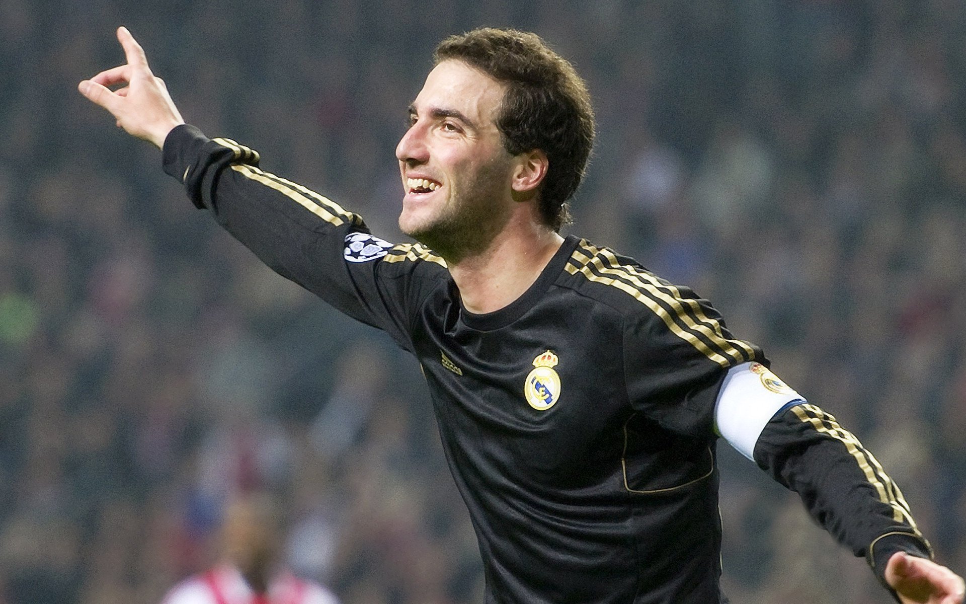 C罗赛点兑现，阿森纳淘汰明尼苏达森林狼晋级四强，主帅激动落泪-半岛体育官方网站登录